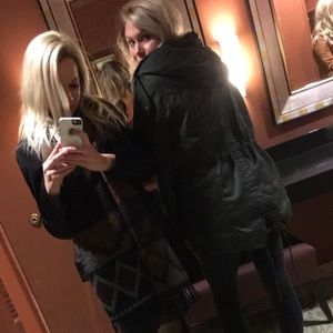 Meet your Posher, Nikki