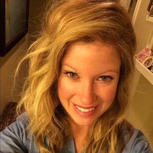 Meet your Posher, Jenny