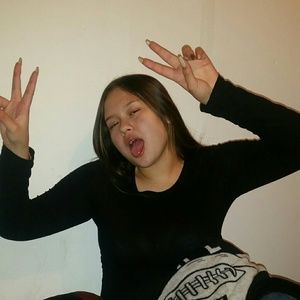 Meet your Posher, Alissa