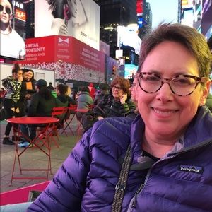 Meet your Posher, Sharon