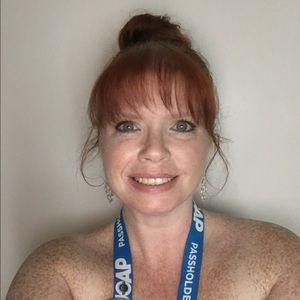 Meet your Posher, April