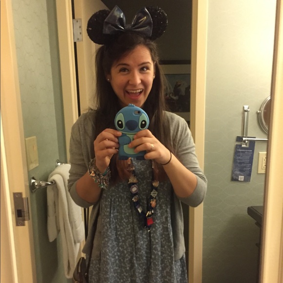 Meet your Posher, Kate - Picture 3 of 3