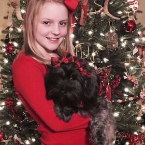 Meet your Posher, Emmaley