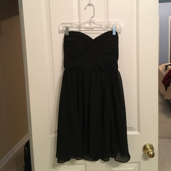Classy black strapless dress - Picture 4 of 5