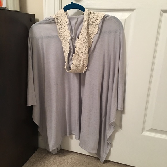 Grey hoodie - Picture 2 of 2