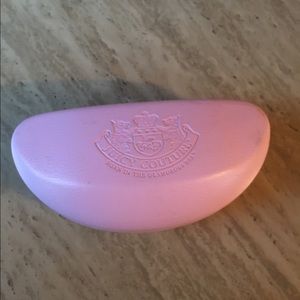 Juicy Couture sunglasses w/original case & cloth!