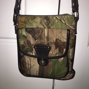 Real tree camo purse