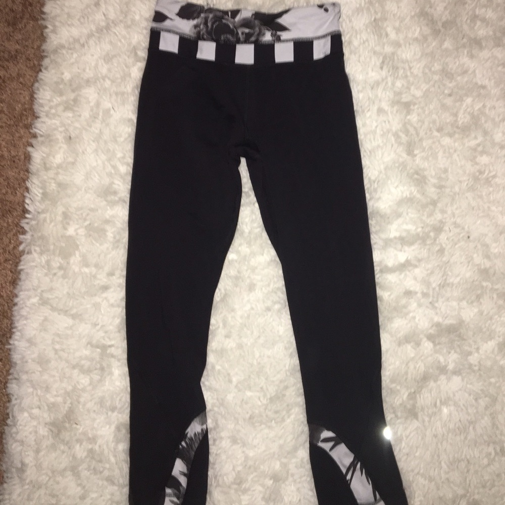 Lulu crop leggings