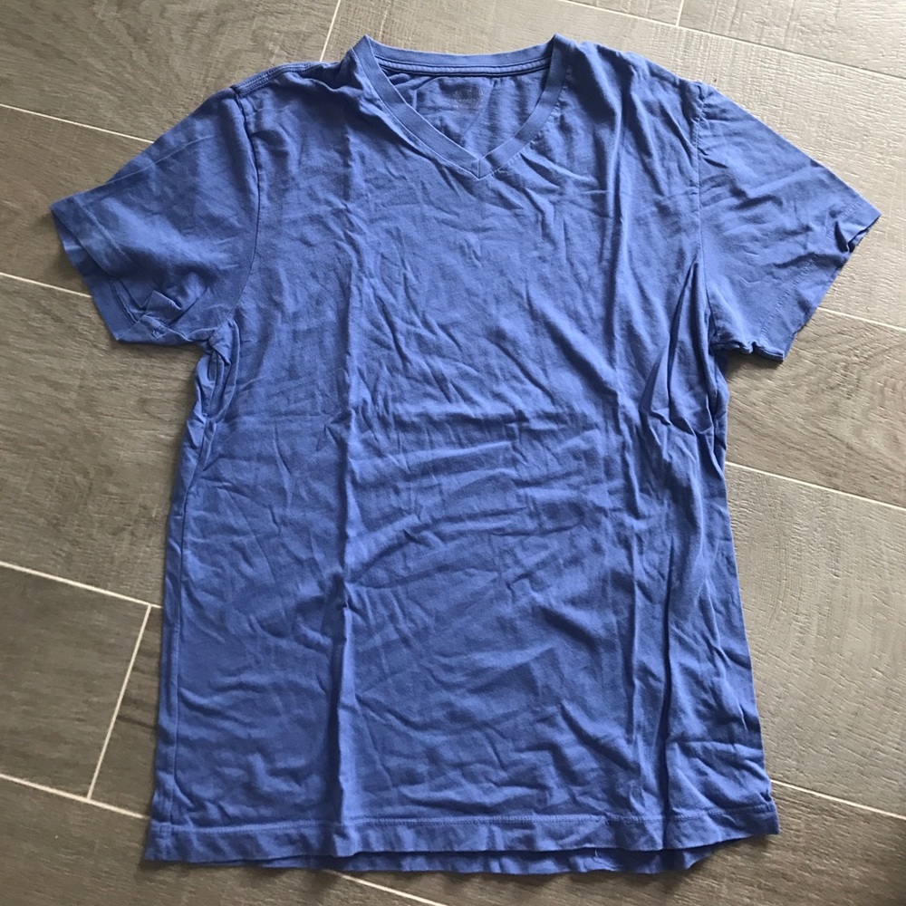 V neck t-shirt