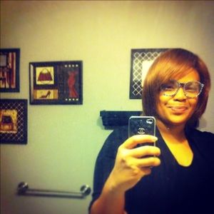 Meet your Posher, Shaunte