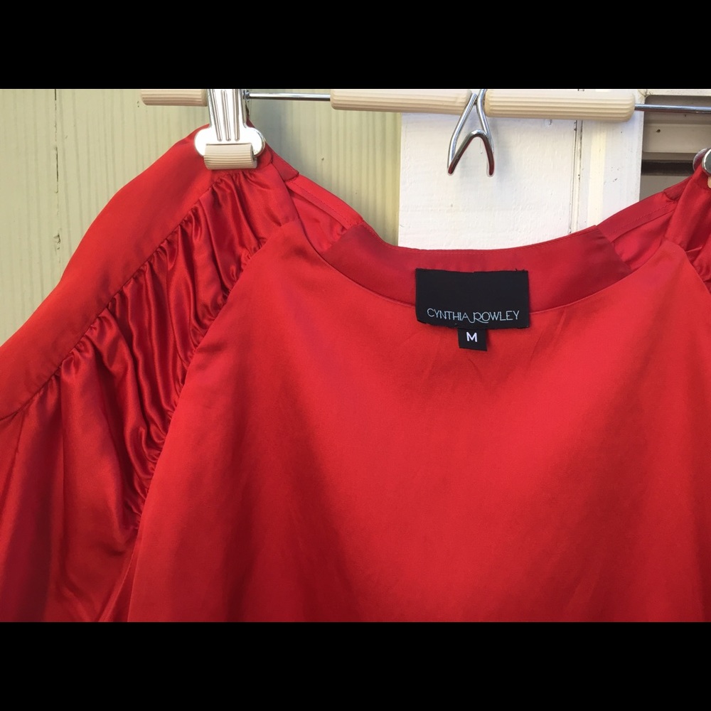 Beautiful Cynthia Rowley Silk/Cotton Blend Blouse