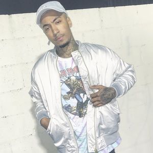 Meet your Posher, Jay