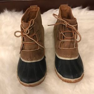 **NEW WITH TAGS** Sorel Ankle Boots