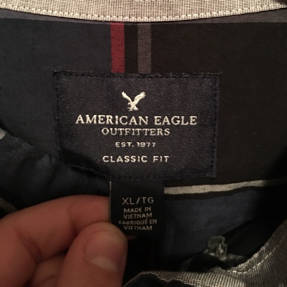 NWOT AE long sleeve button up - Picture 2 of 2