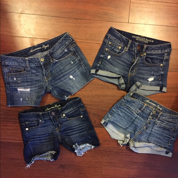 American Eagle Outfitters Pants - 4 pair of American Eagle shorts. Perfect ❤