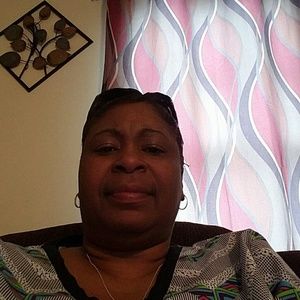 Meet your Posher, Phyllis