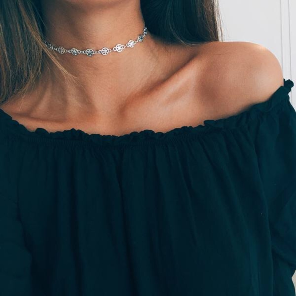 Ariana Grande choker 💎