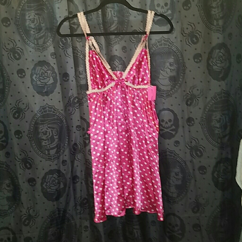 Betsey Johnson Sexy Pink Nightie - Picture 2 of 4