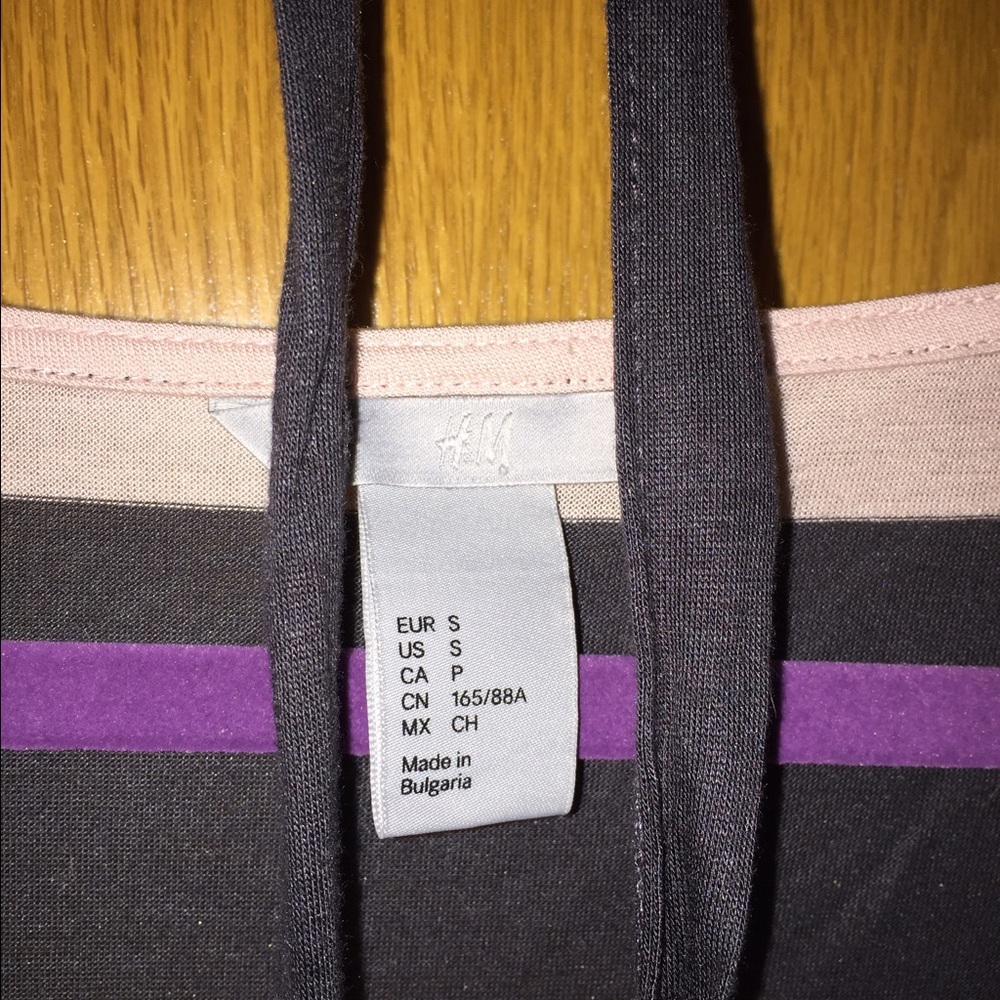 H&M top Medium - Picture 3 of 4