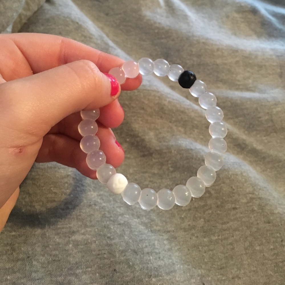 Clear Lokai