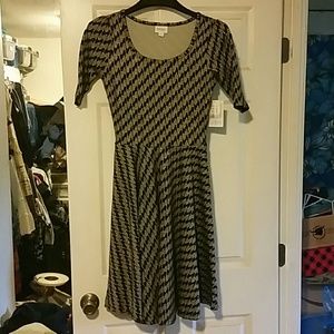 Lularoe Elegence Sm Nicole
