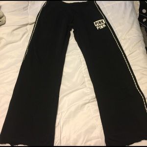 VS pink boyfriend pants