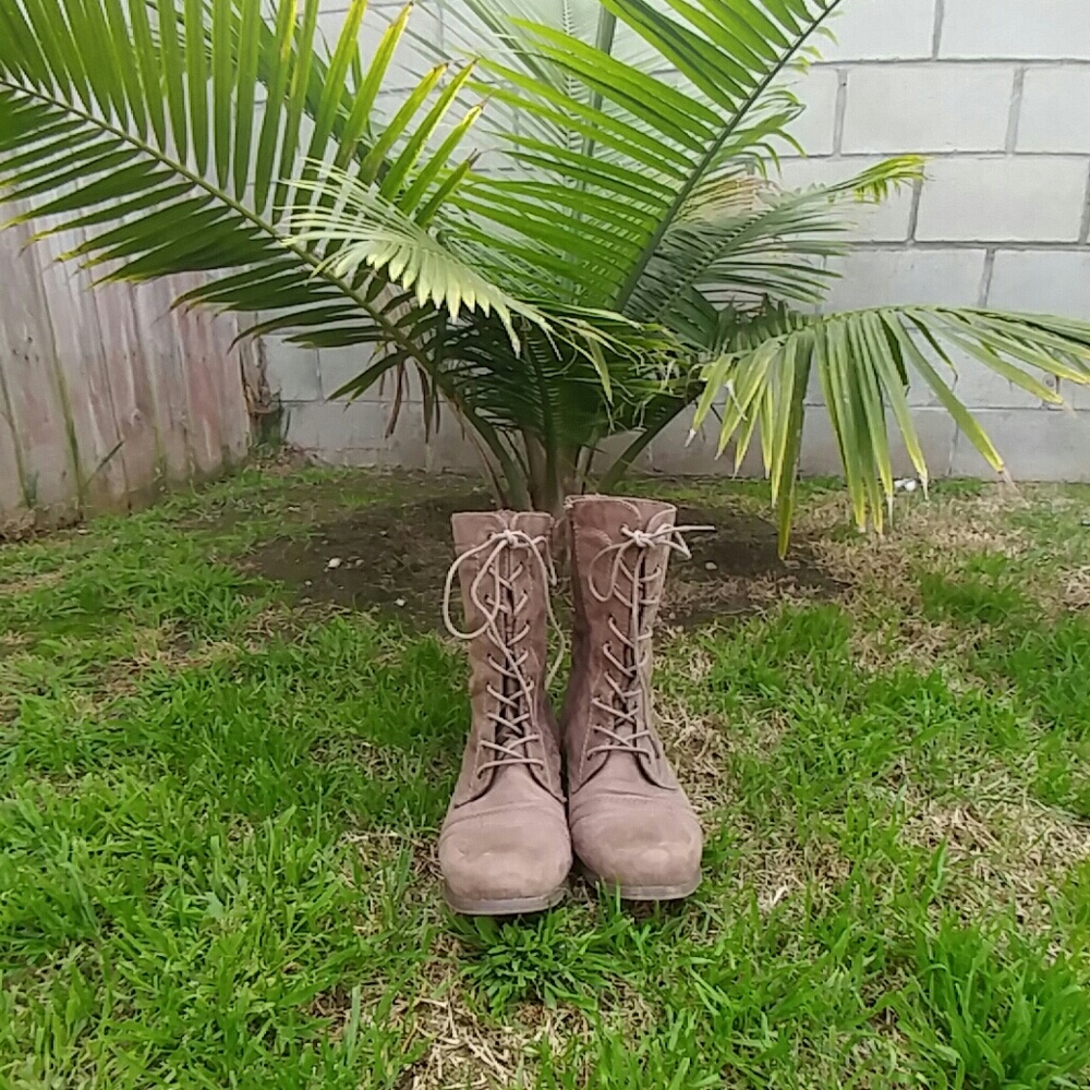 ++Winter Boot+++ - Picture 2 of 3