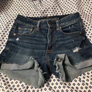 High wasted shorts