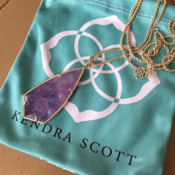 Kendra Scott Jewelry - Kendra Scott Carole necklace