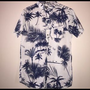 Hawaiian style button down shirt