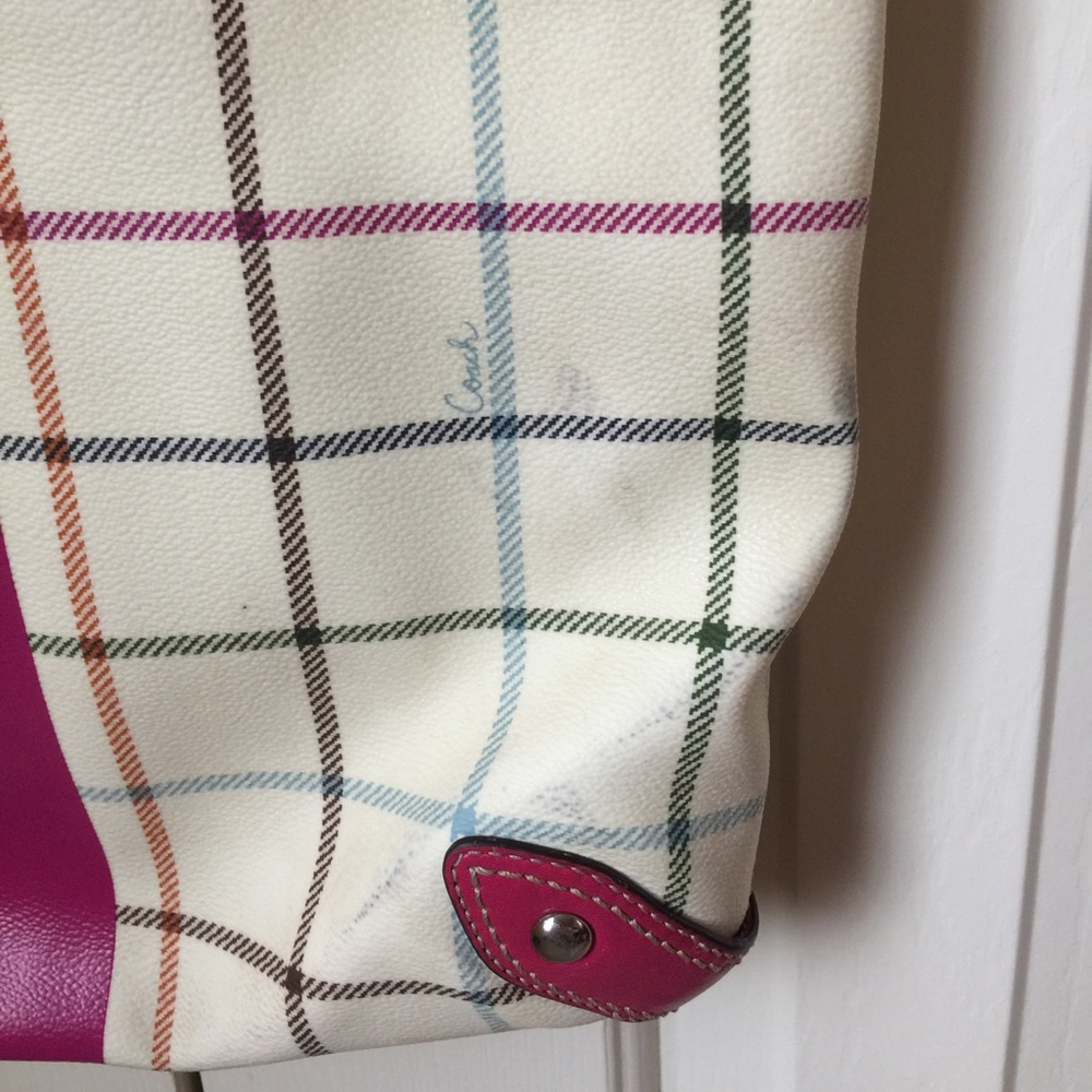 Authentic Coach Purse Gorgeous Pattern - image 3