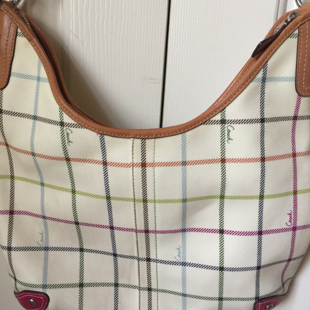 Authentic Coach Purse Gorgeous Pattern - image 4