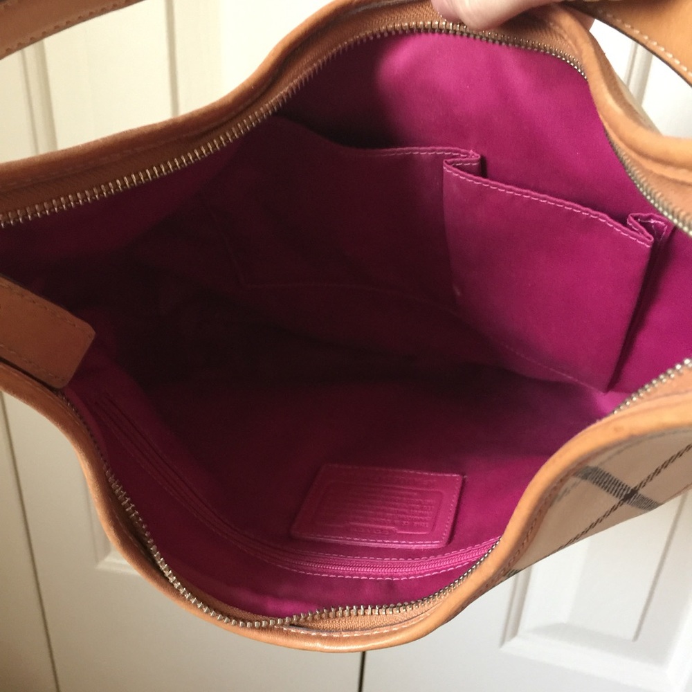 Authentic Coach Purse Gorgeous Pattern - image 6