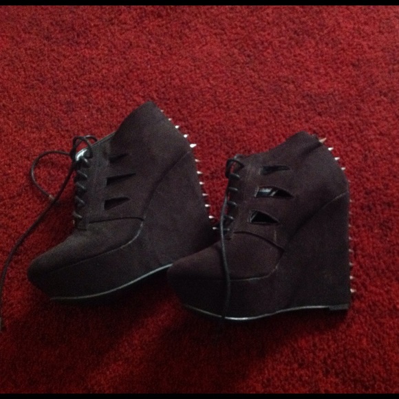 Quips shoes - Picture 1 of 4