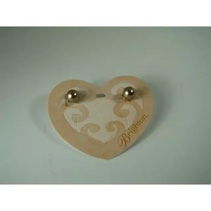 Brighton Pearla post on heart card