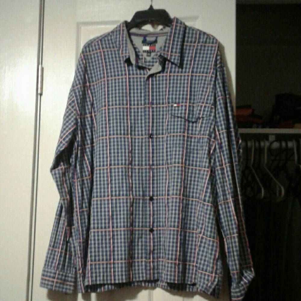 Tommy button down