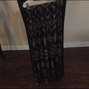 Black and white maxi skirt