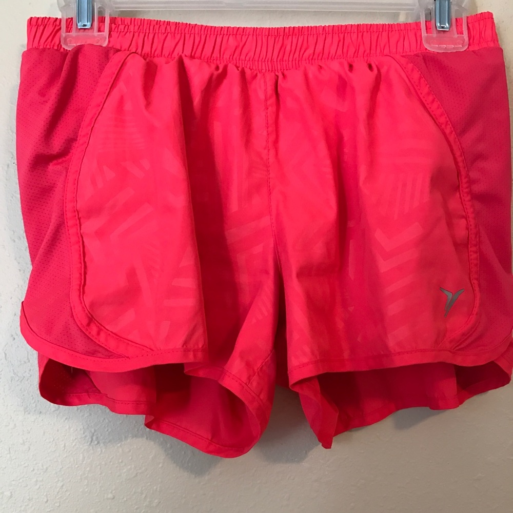 Reflective running shorts