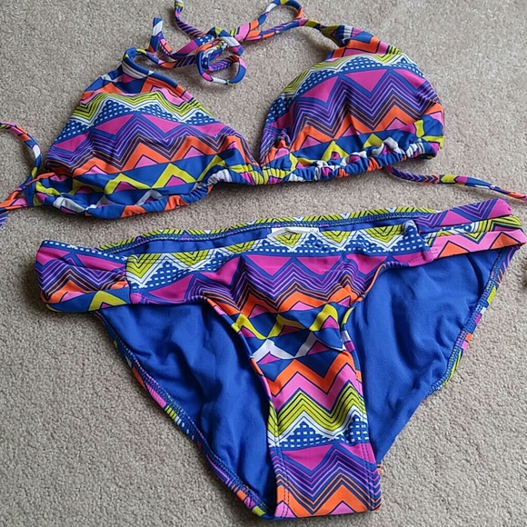 Old Navy Other - Aztec bikini