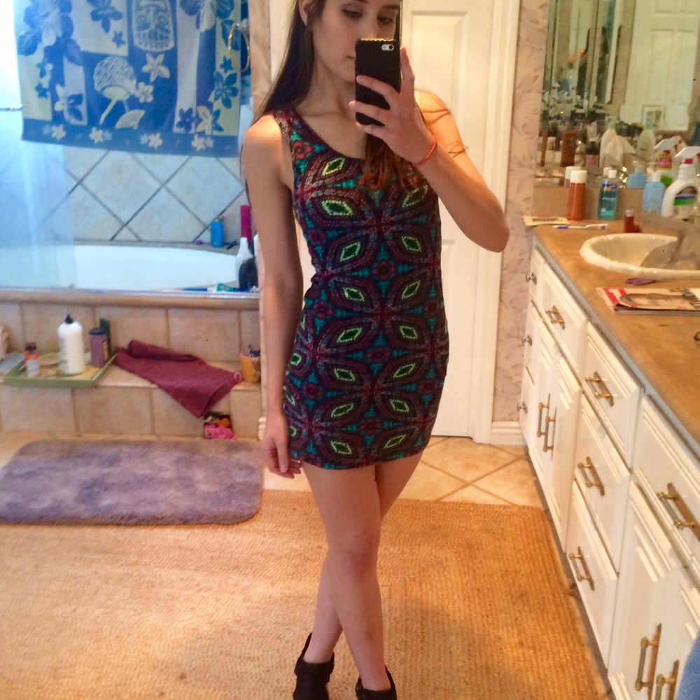 Sexy fitted mini dress! 😜