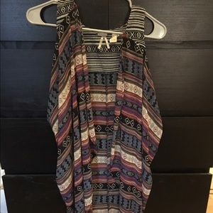 Patterned vest
