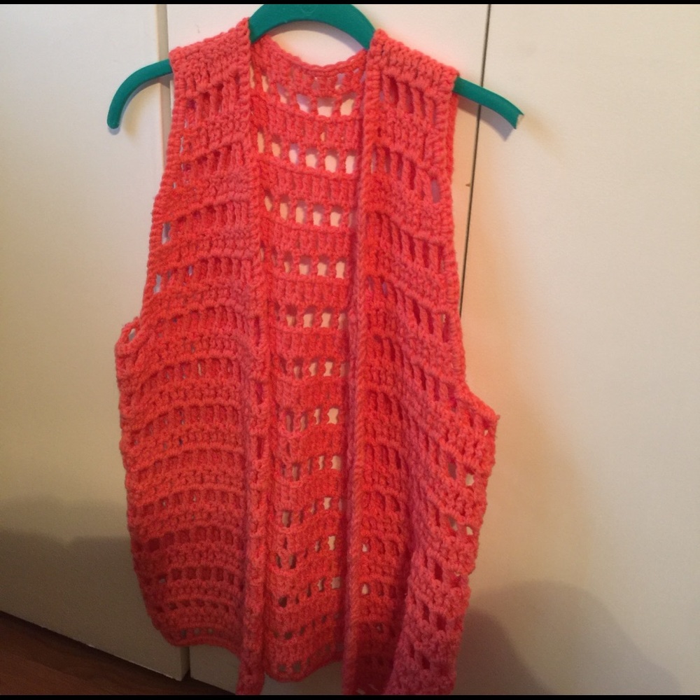 Vintage coral sweater vest