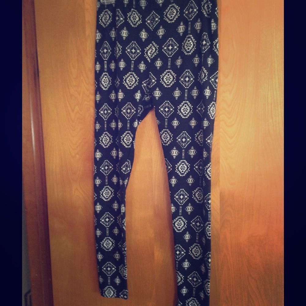 Super Cute Patterned Leggings