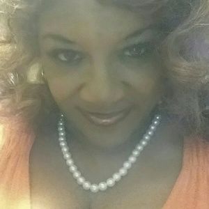 Meet your Posher, Tina