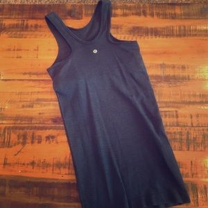 Lululemon tank. Size 2. Like new!