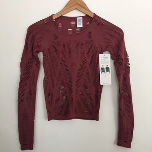 Alo Yoga Wanderer Top