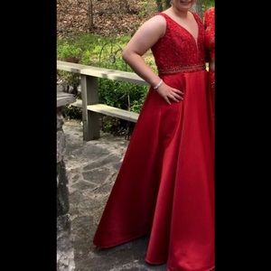 Gorgeous red prom dress.
