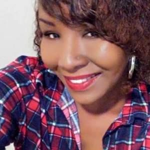 Meet your Posher, Davida