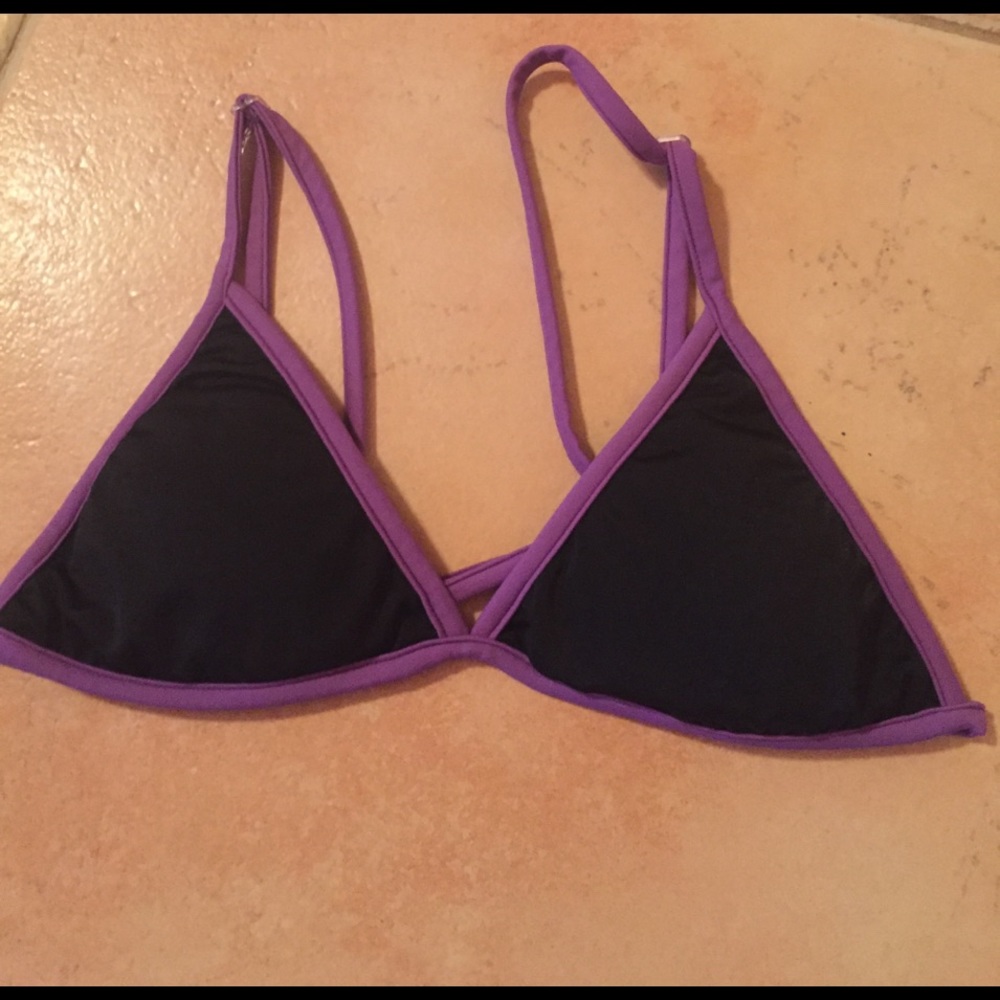 Medium Triangle top