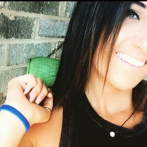 Meet your Posher, Breanna